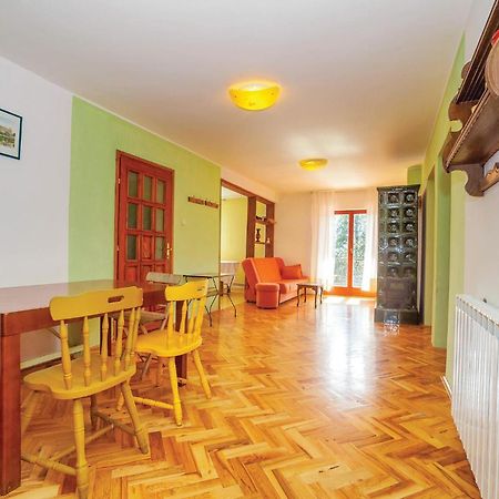 7 Bedroom Pet Friendly Home In Crni Kal Crni Kal  Екстериор снимка