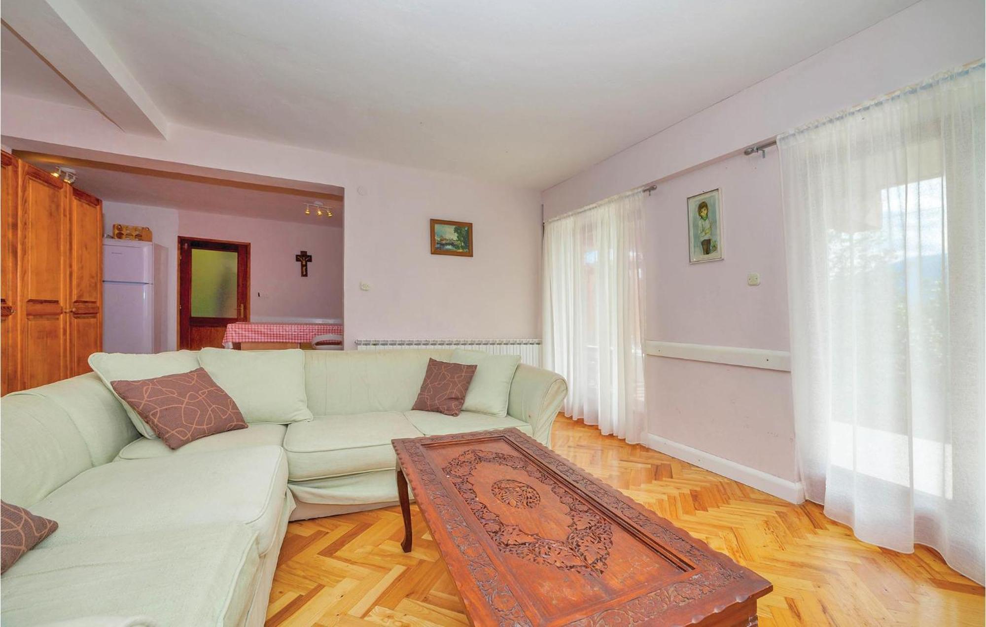 7 Bedroom Pet Friendly Home In Crni Kal Crni Kal  Екстериор снимка